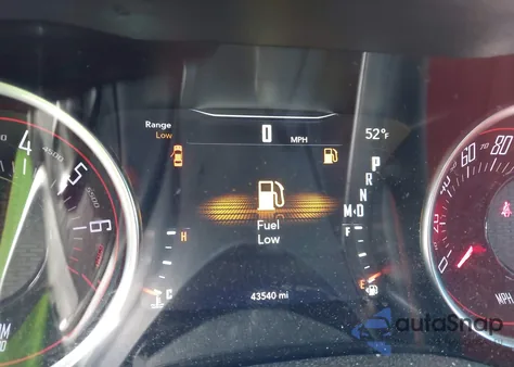 2018 Dodge Challenger Sxt Plus z USA, uszkodzony, nr VIN 2C3CDZAG4JH202620